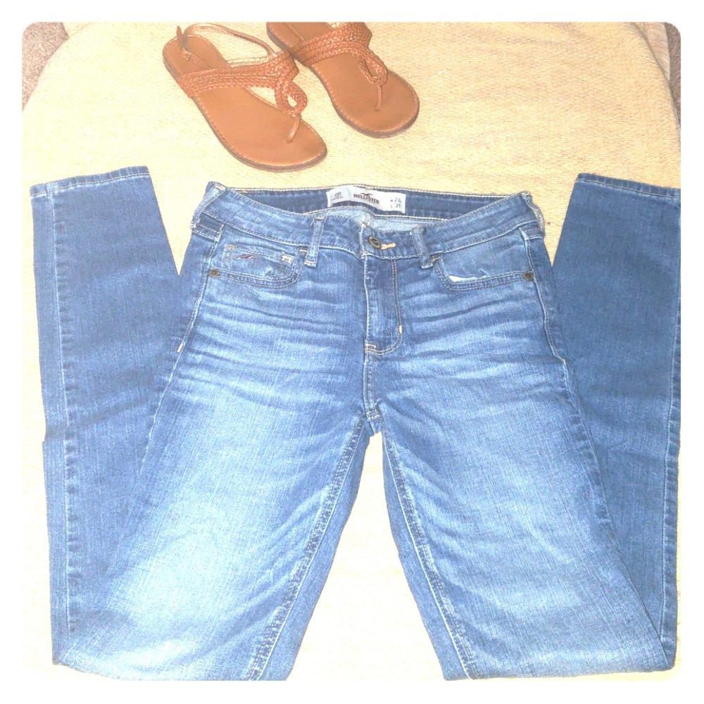 Hollister skinny jeans